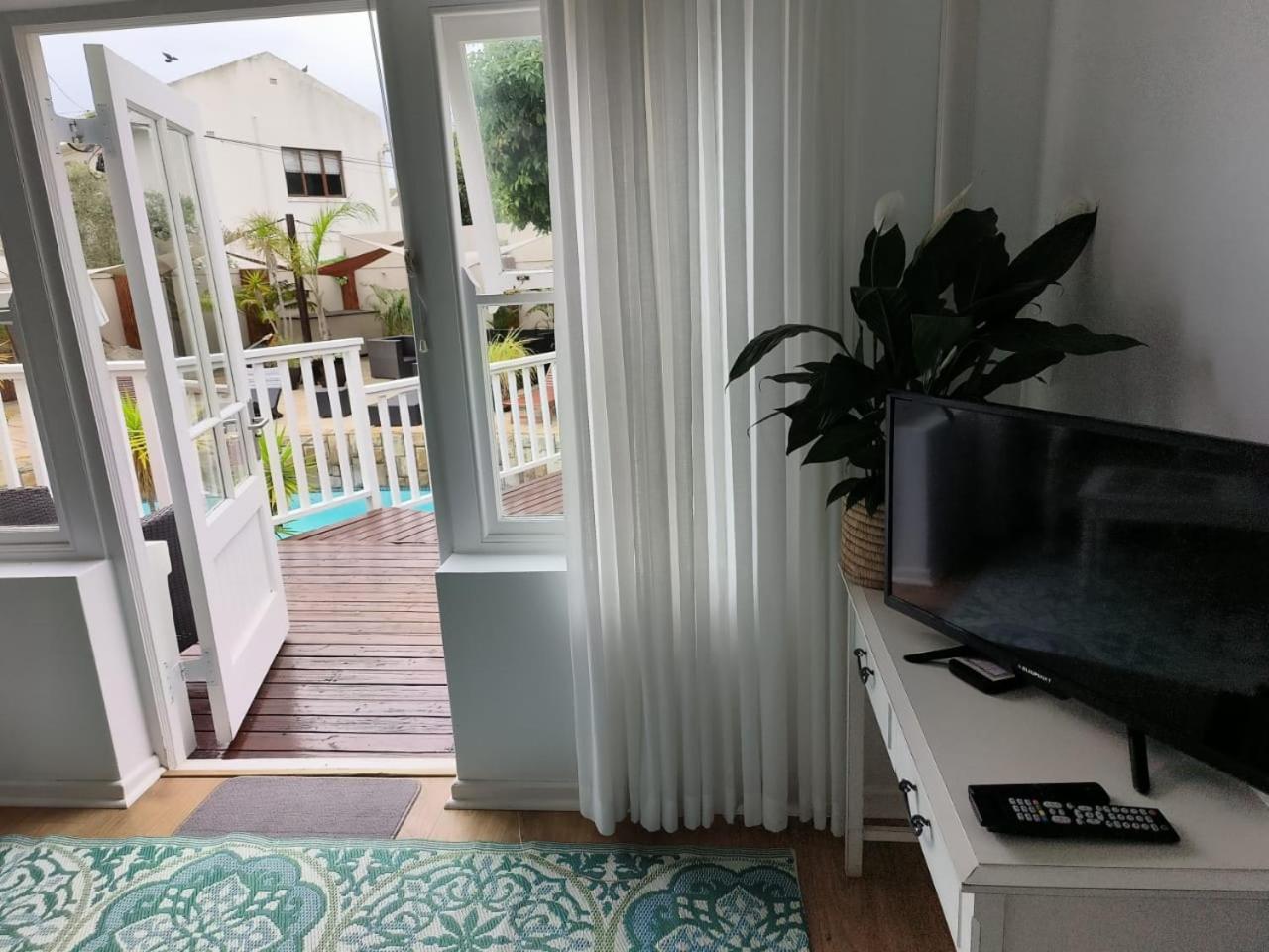 African Breeze Guesthouse Knysna Buitenkant foto